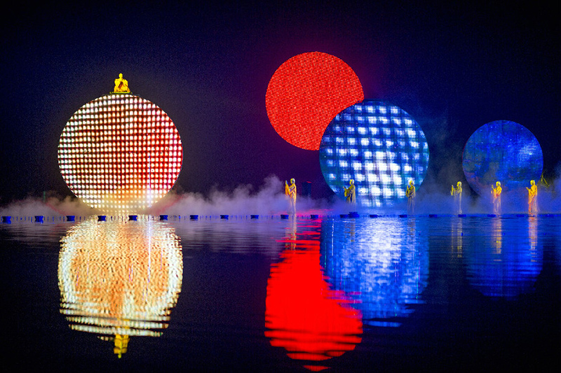 云浮《六祖大典》月亮LED球形顯示屏項目