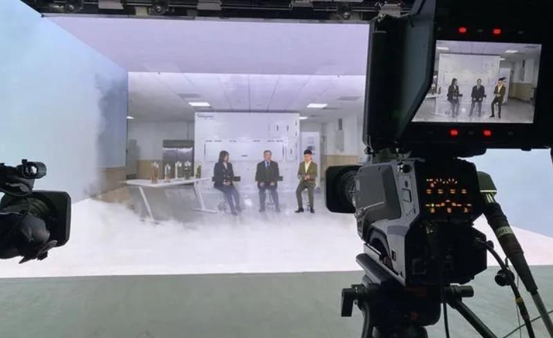 黑科技！利亞德助力新華社帶您體驗時空穿梭機