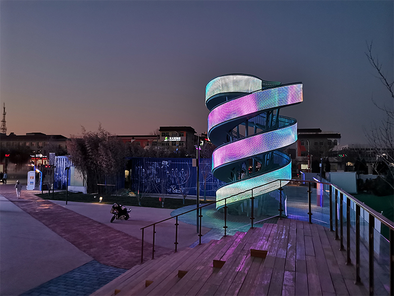 河北雄安新區(qū)羅薩大街漫生活街區(qū)LED共形屏項(xiàng)目